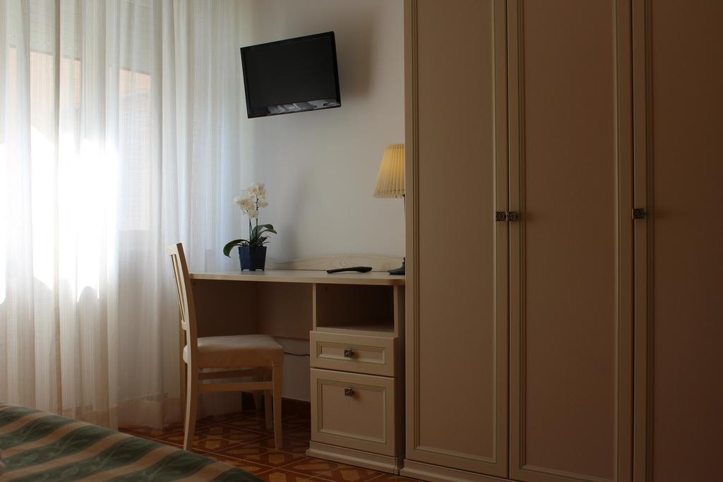 Casa Vacanza San Pietro Майори Экстерьер фото